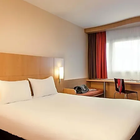 Ibis Hotel