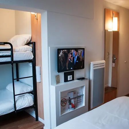 Ibis 3* רמבוייה