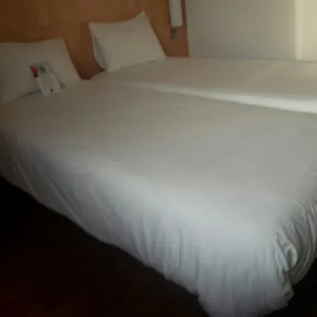 Ibis Hotel 3*
