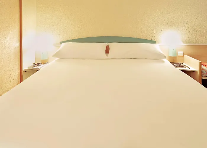Ibis 3* רמבוייה