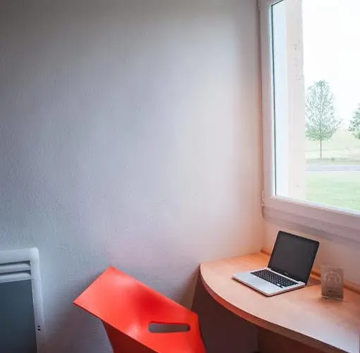 Ibis 3*